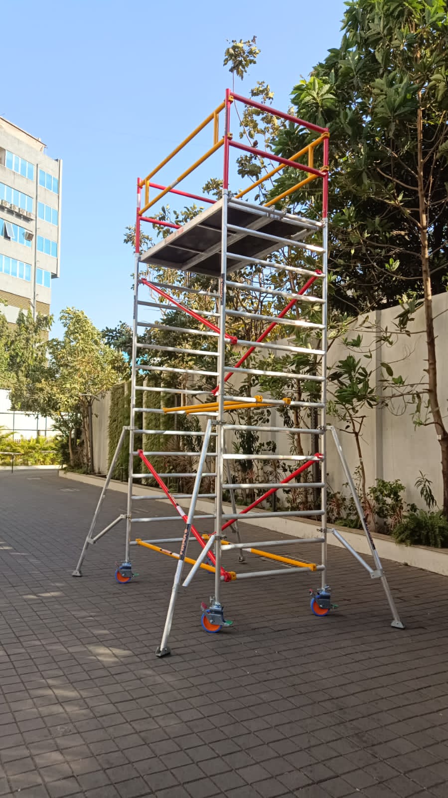 Wide Mobile Scaffold
